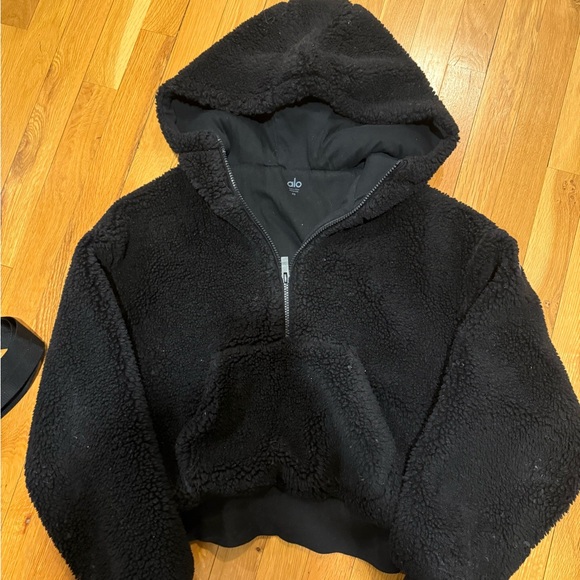 ALO Yoga Black Half Zip Sherpa Hoodie - Picture 3 of 3